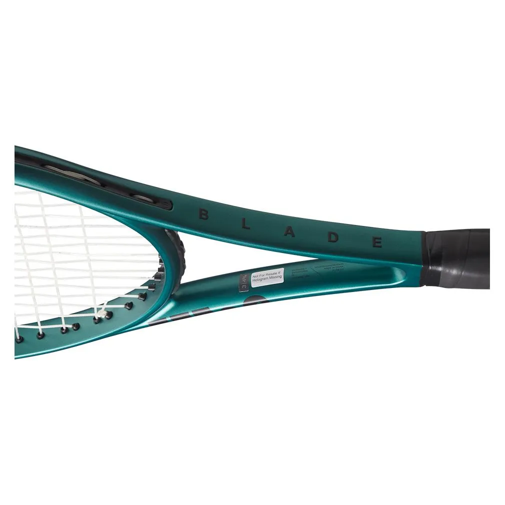 Blade 100 v9.0 Tennis Racquet