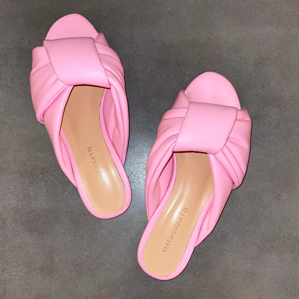 Brigitte Knotted Blush Pink Flats