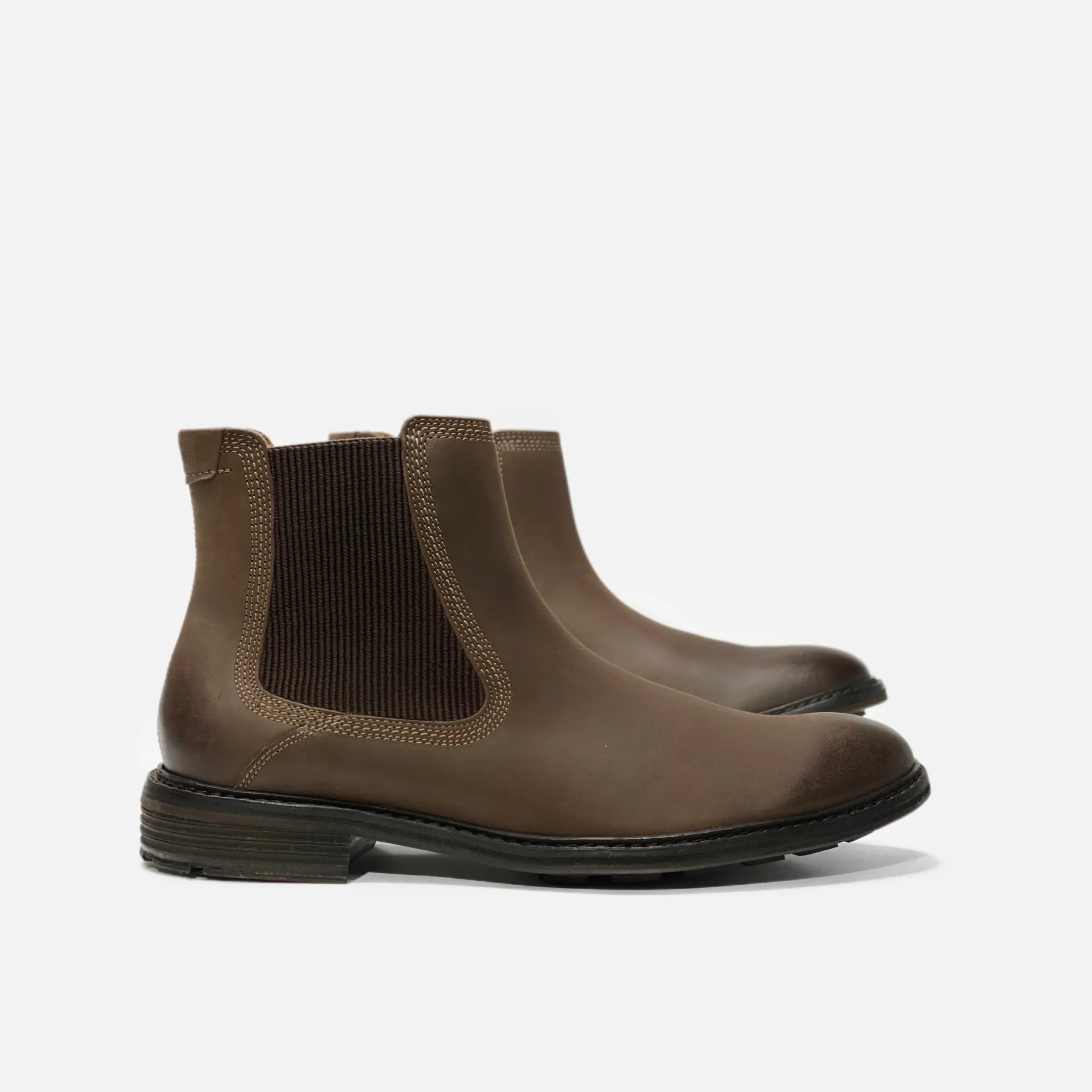 Hendrick Chelsea Boots