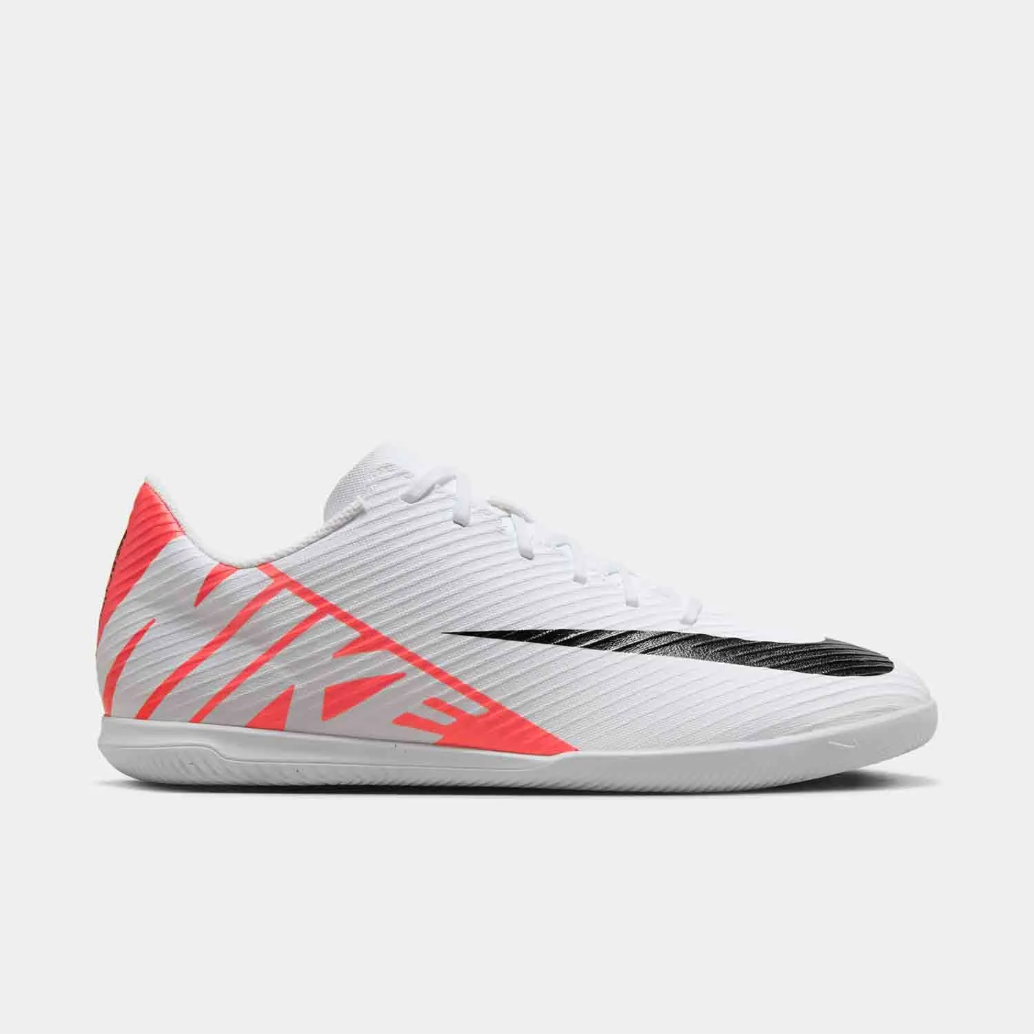 Nike Mercurial Vapor 15 Club Indoor Soccer Shoes