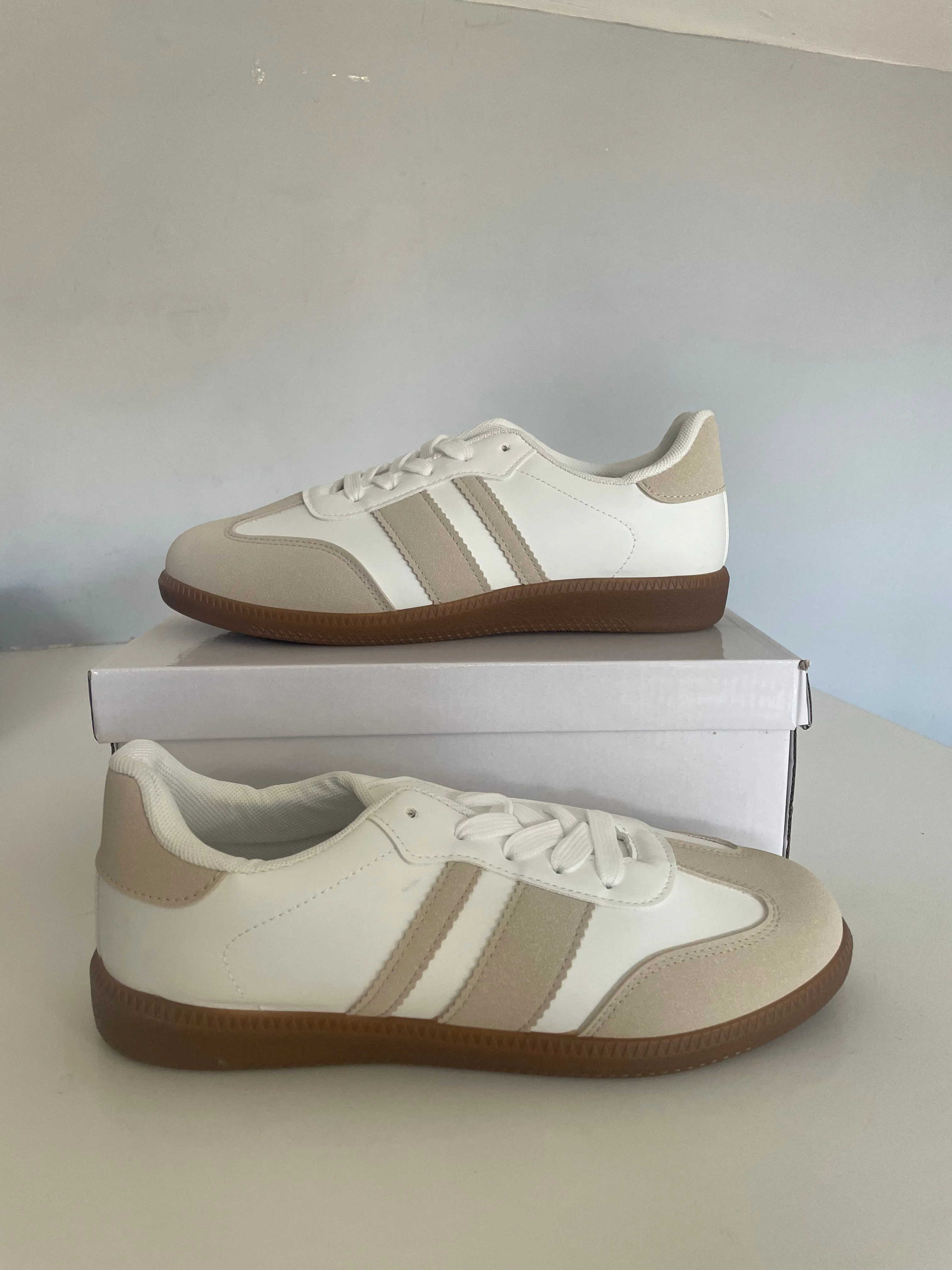 Sally Trainers | Beige