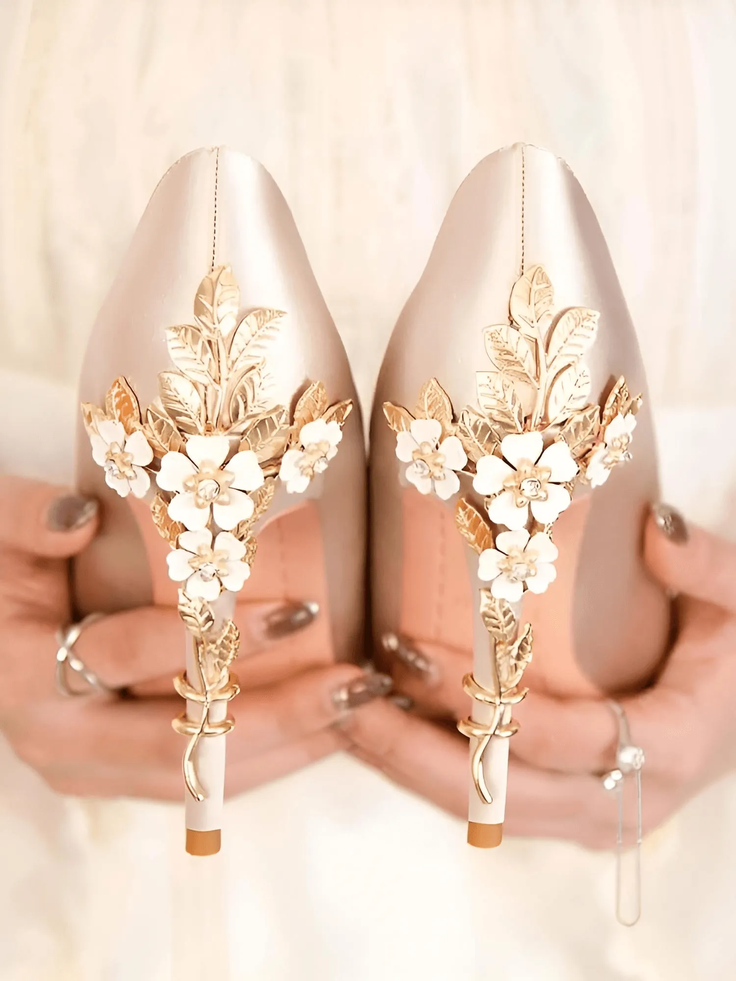 Women's Metal Carved High Heel Silk Wedding Shoes